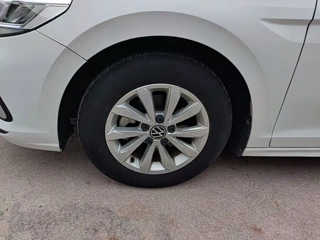 Volkswagen Bora — миниатюра 23