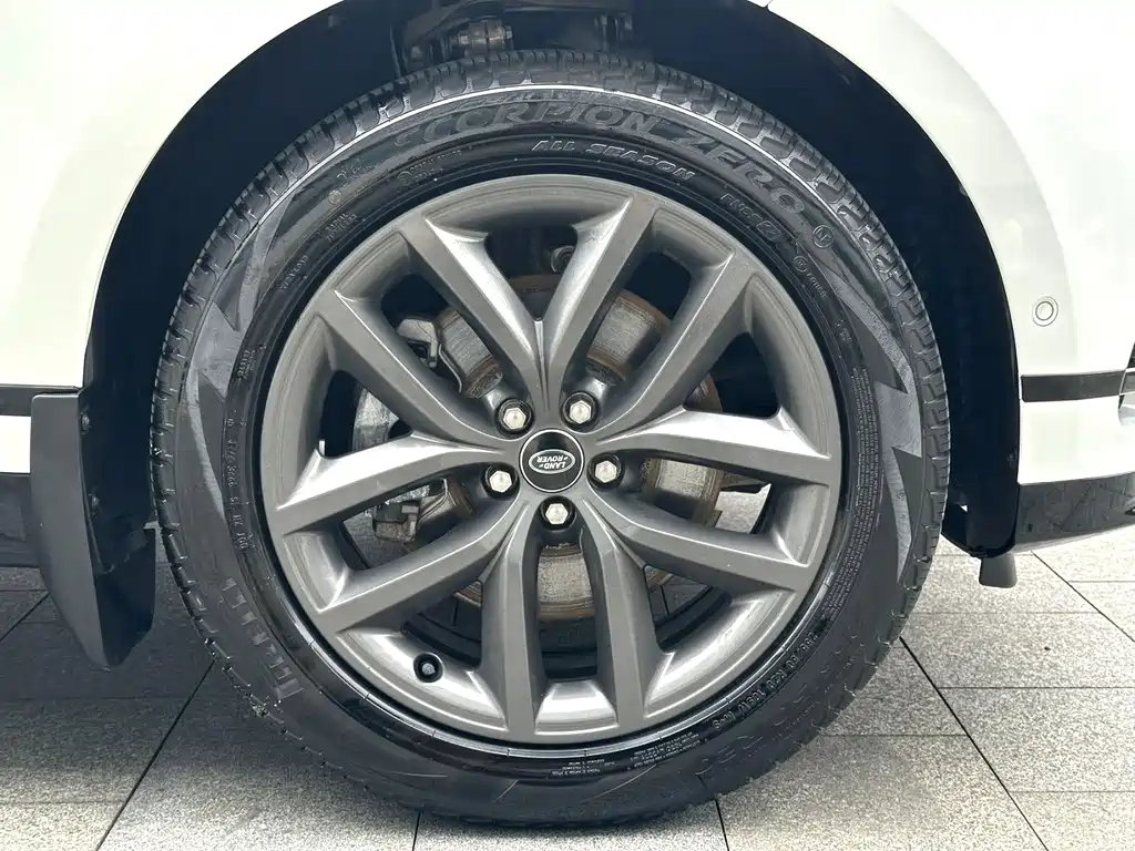 Land Rover Velar — миниатюра 15