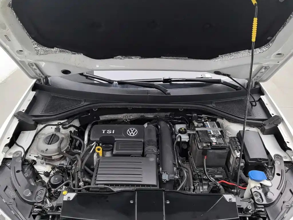 Volkswagen T-Roc — миниатюра 6