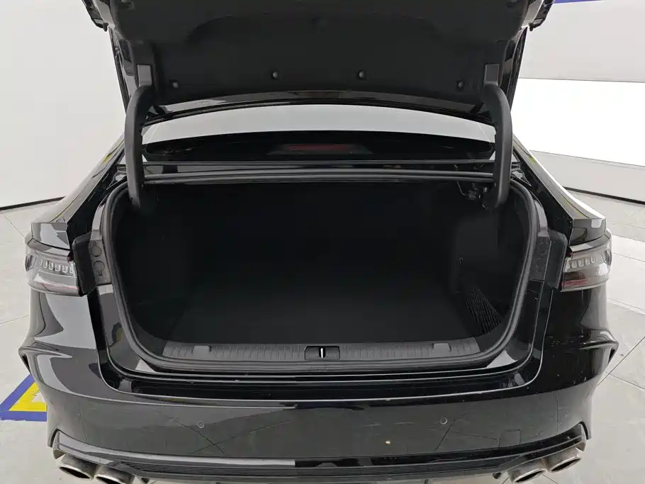 Chery Arrizo 8 — миниатюра 4