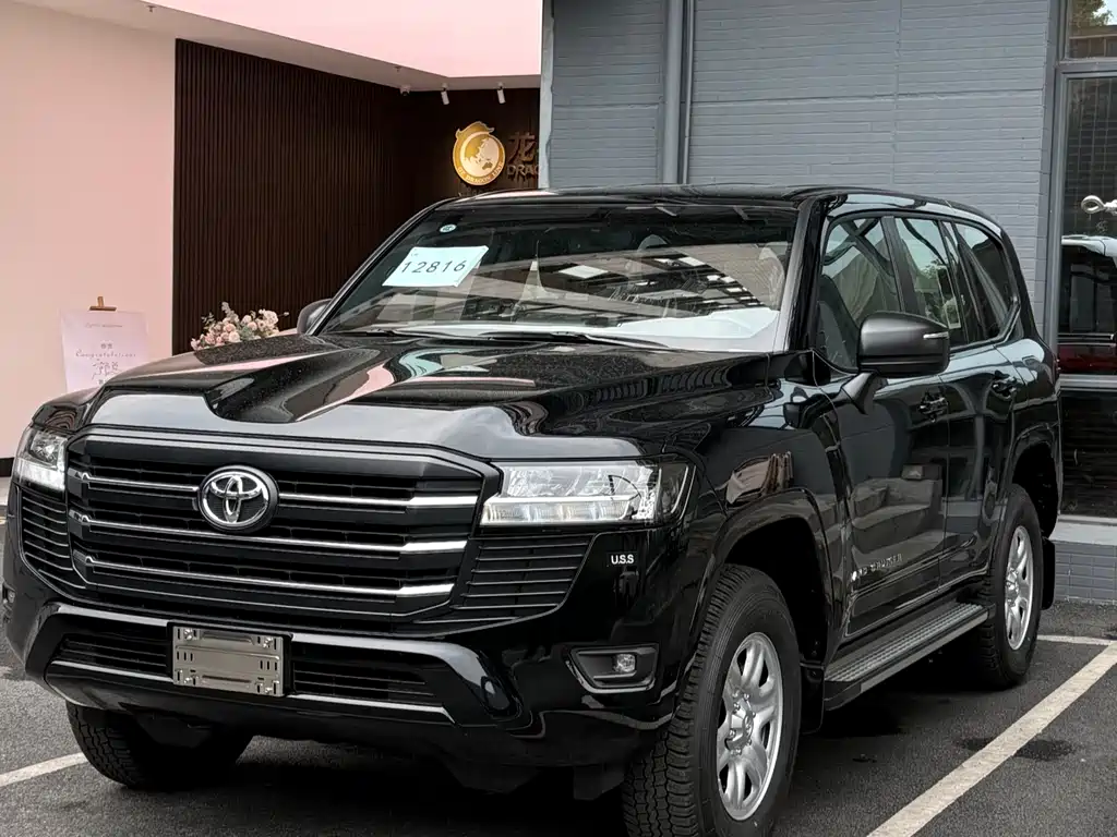 Toyota Land Cruiser LC300 2026 4.0L GX-R