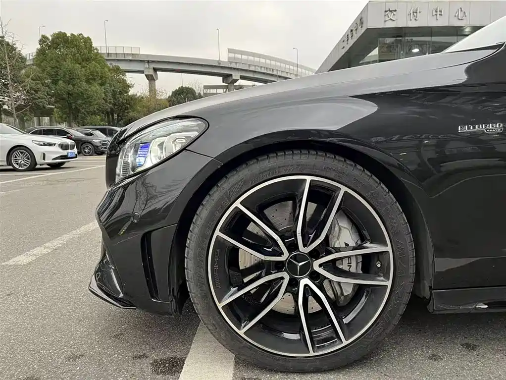 MERCEDES-BENZ C CLASS AMG