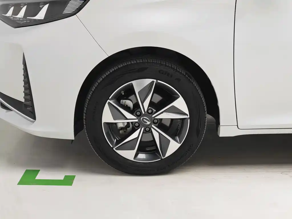 GAC Motor Trumpchi M6 — миниатюра 8