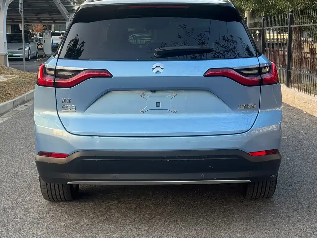 NIO NIO ES8