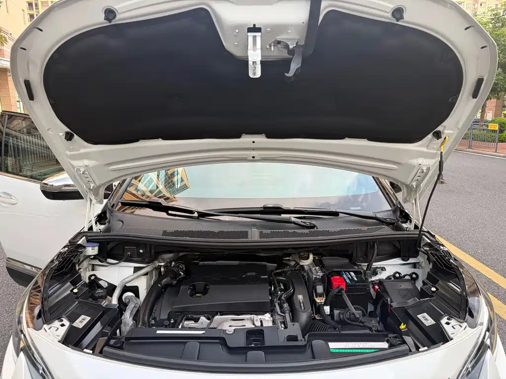 Peugeot 5008 — миниатюра 18