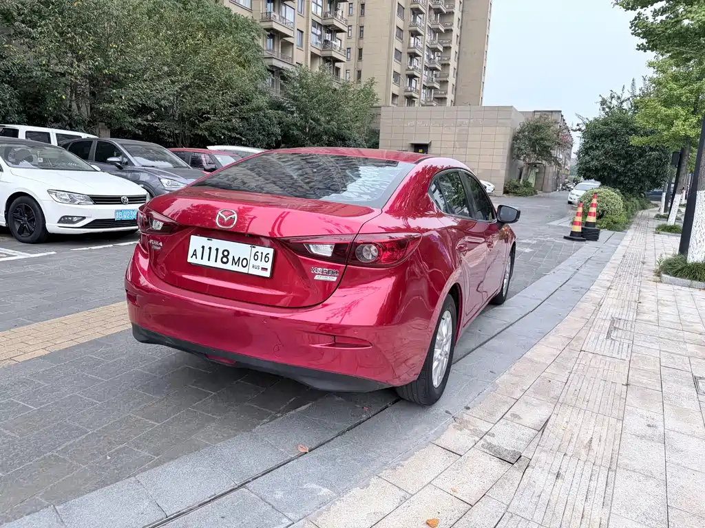 Mazda 3 Axela — миниатюра 6