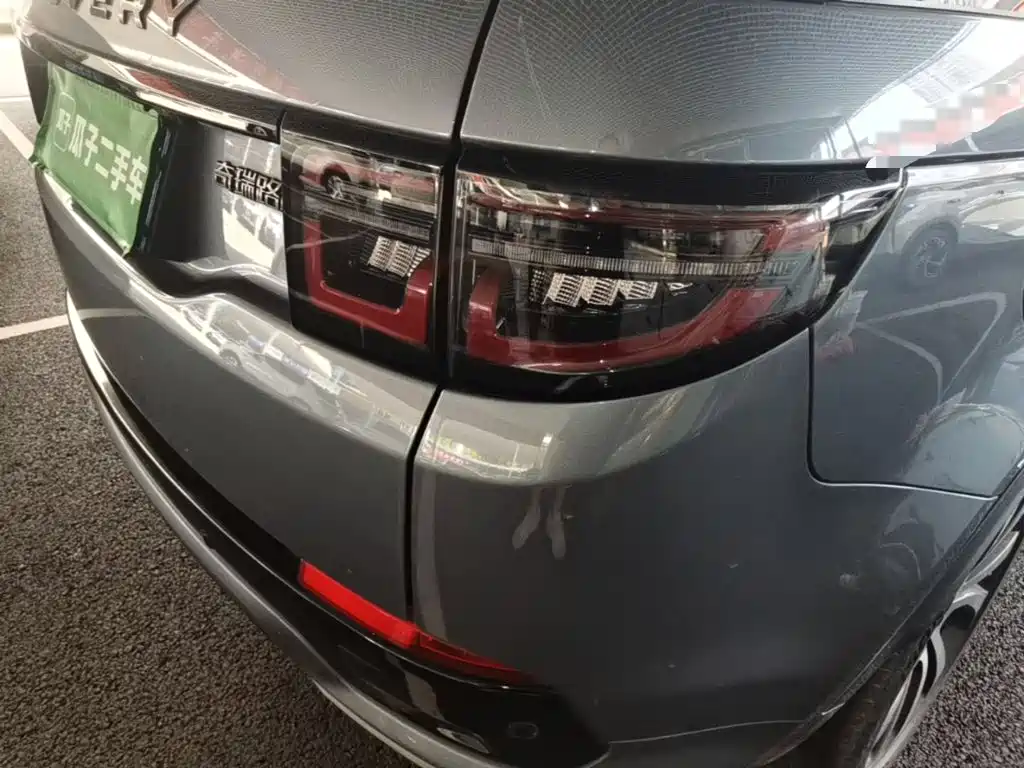 Land Rover Discovery Sport — миниатюра 8