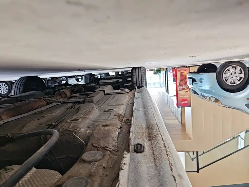 Volkswagen Santana — миниатюра 22