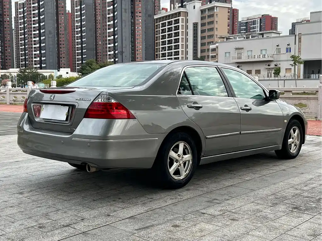 Honda Accord 2007 2.0L AT Comfort