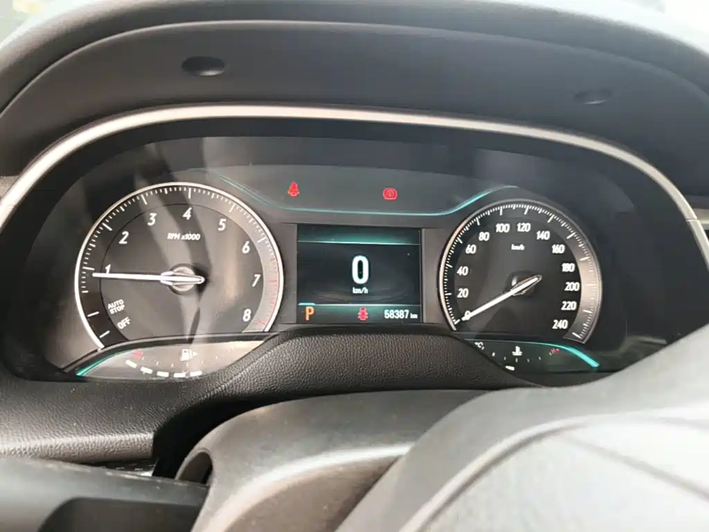 Buick Excelle — миниатюра 12