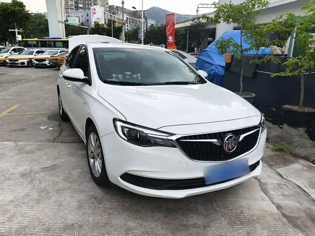 Buick Excelle — миниатюра 4