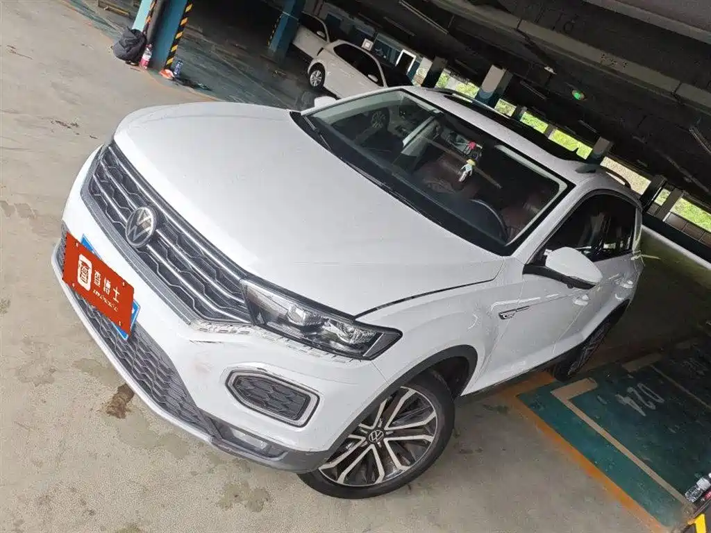 Купить Volkswagen T-Roc