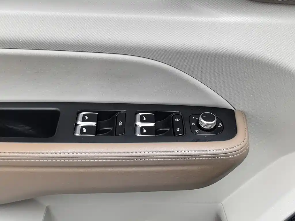 Geely Icon — миниатюра 9