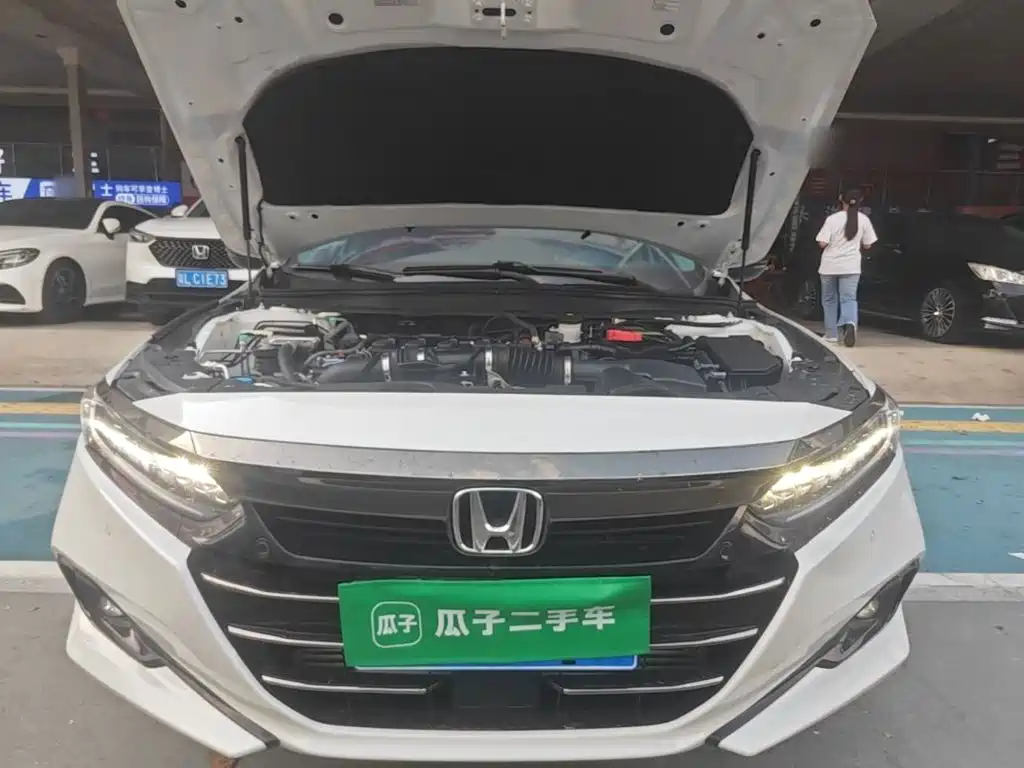 Honda Accord — миниатюра 20