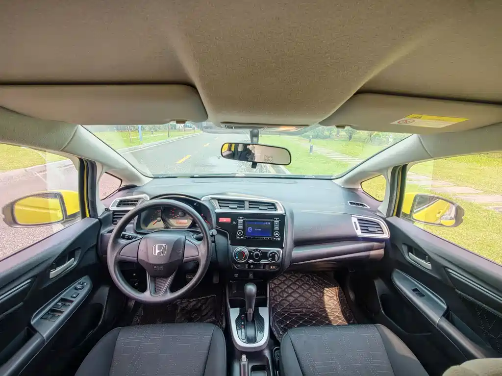 Honda Fit 1.5L LX CVT Comfort Type, фото 11