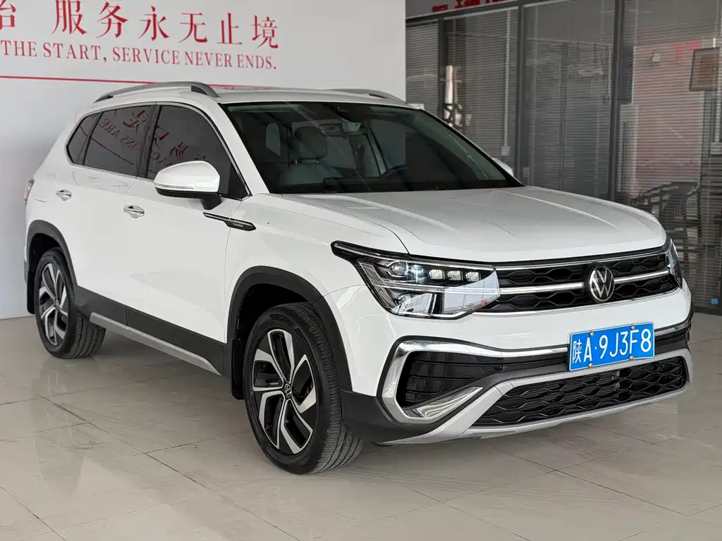 Volkswagen Tharu — миниатюра 3