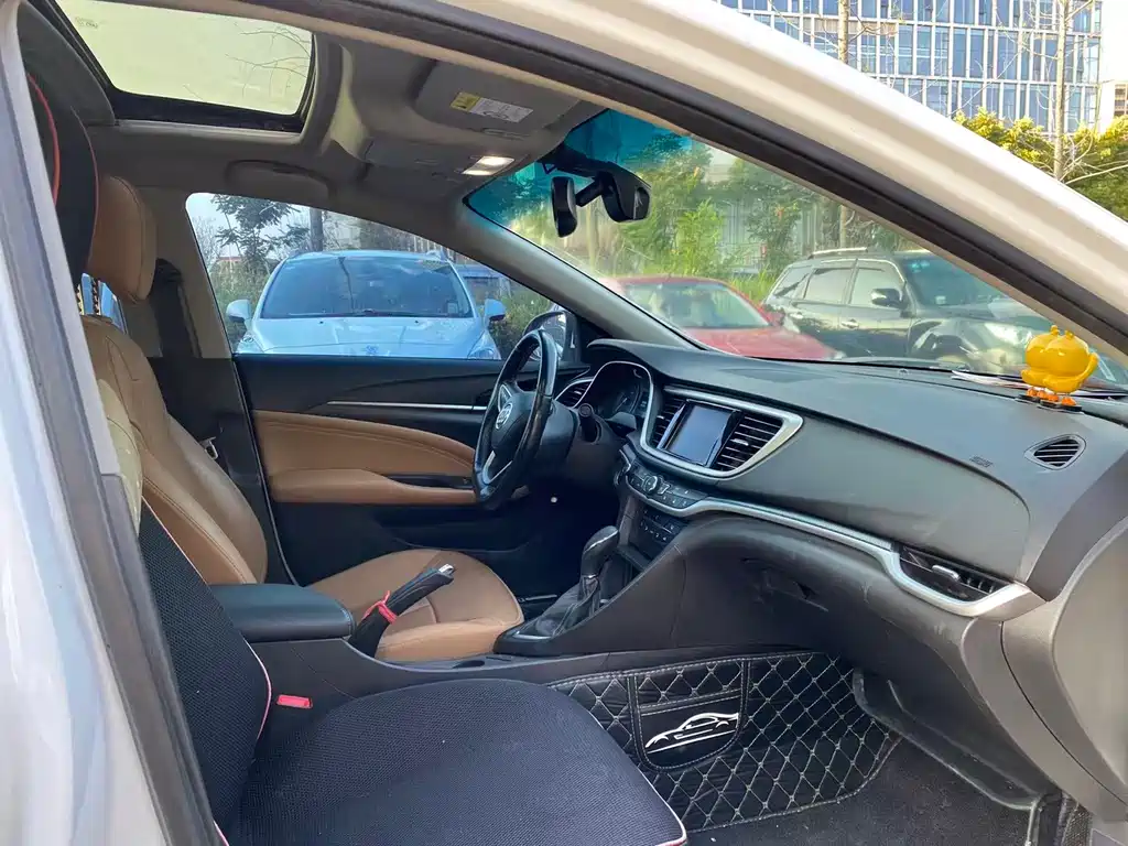 Buick Excelle — миниатюра 6