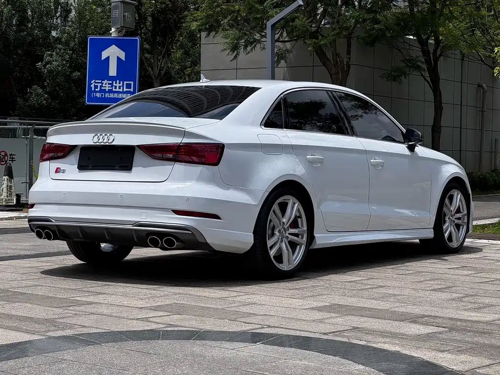 Audi S3 — миниатюра 8