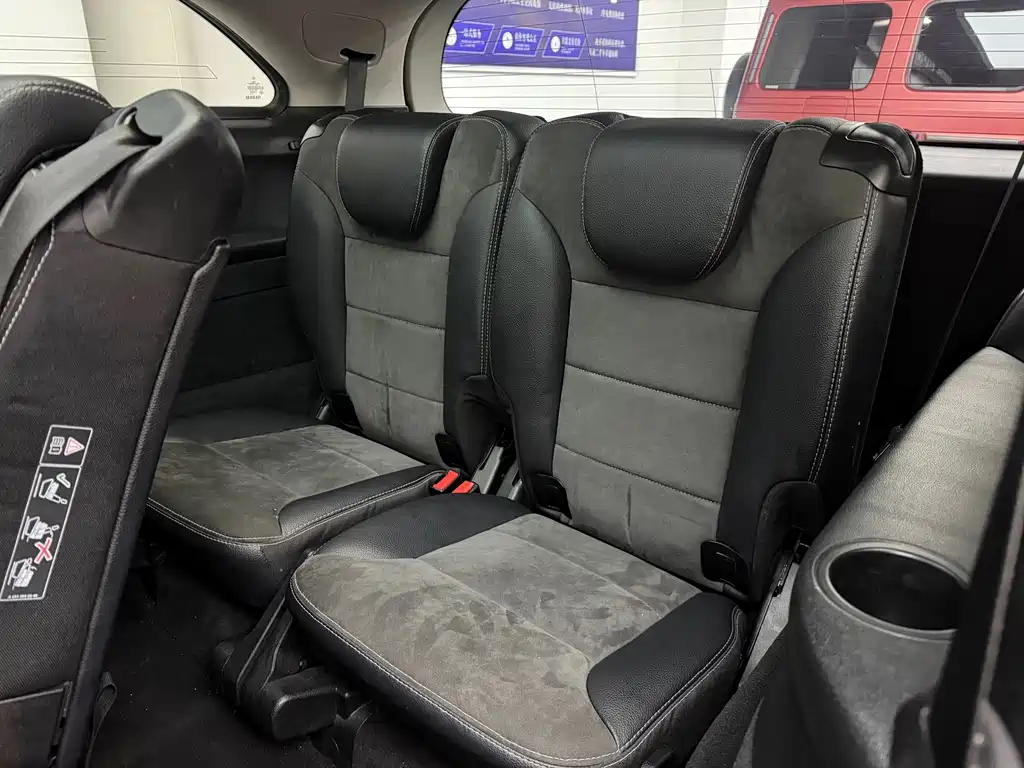 Mercedes-Benz R-Class — миниатюра 19