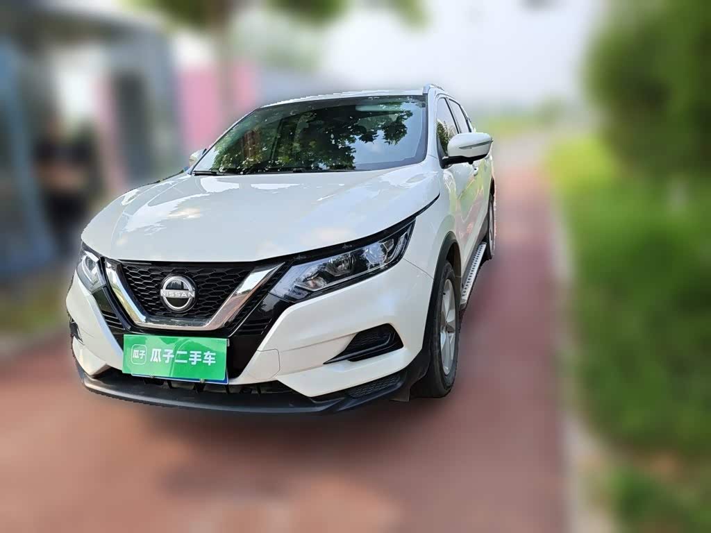 Nissan Qashqai 2.0 л 2024 г. Белый, пробег 24800 км