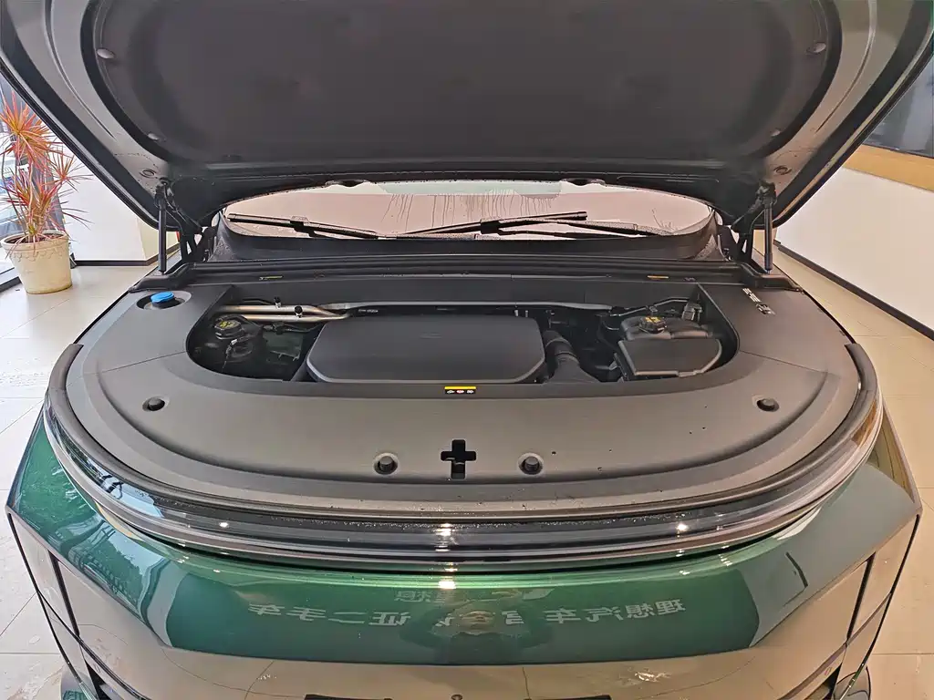 Li Auto Li L6 — миниатюра 5