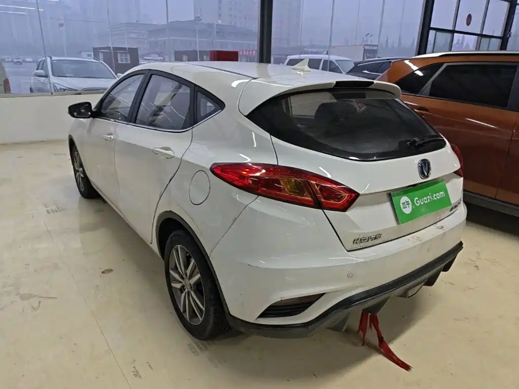 Changan Eado XT — миниатюра 5