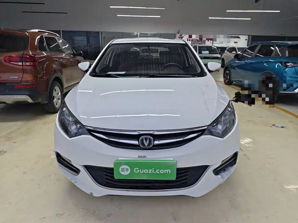 Changan Eado XT — миниатюра 3