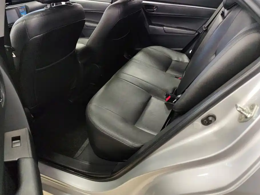 Toyota Corolla — миниатюра 11