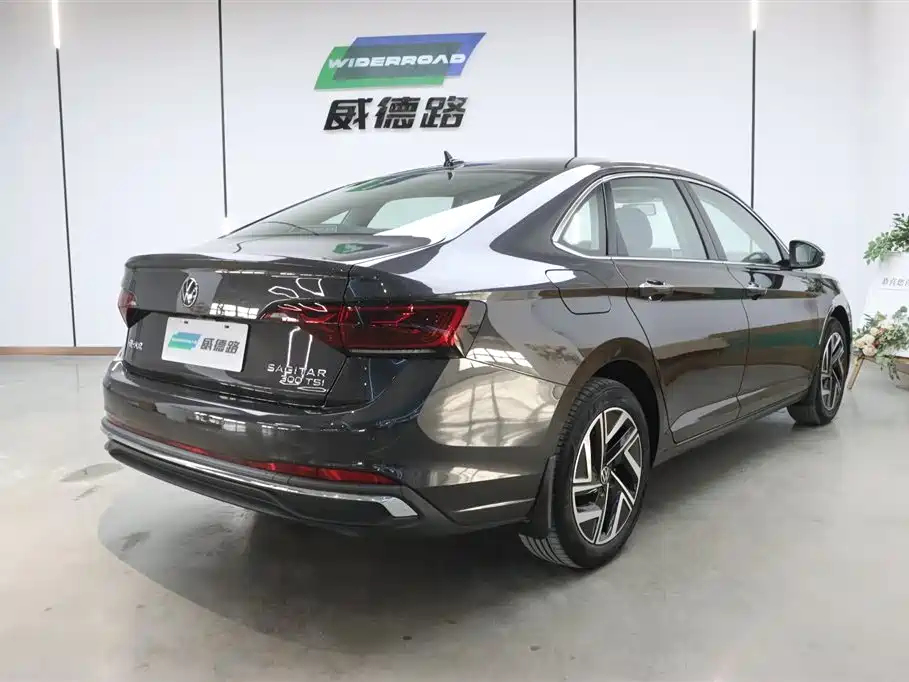 Volkswagen Sagitar 2026 3000 300TSI DSG