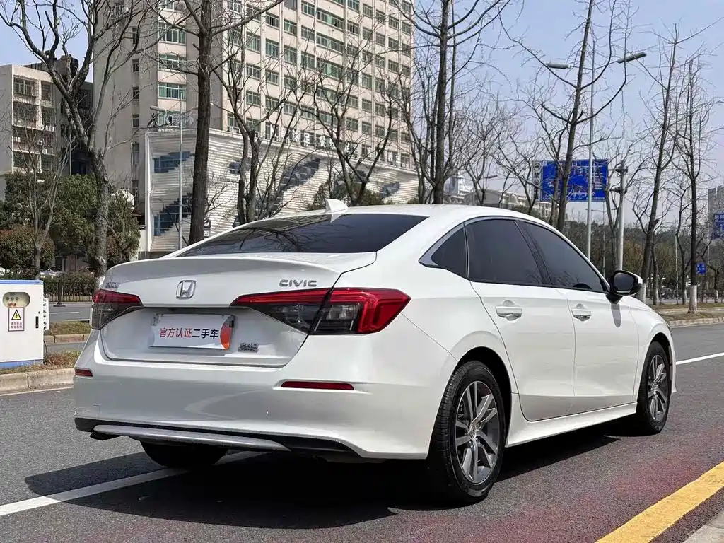 Honda Civic — миниатюра 9