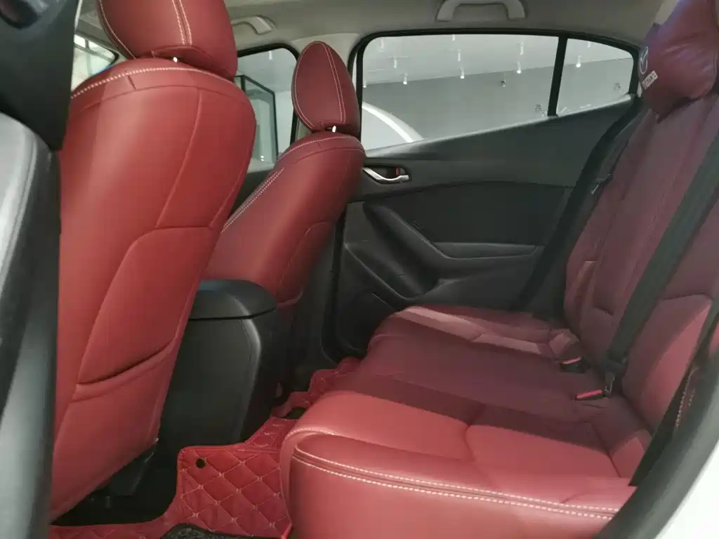 Mazda 3 Axela — миниатюра 8