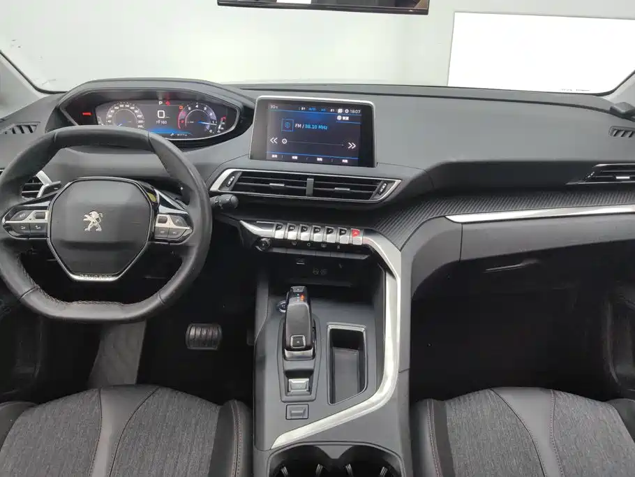 Peugeot 4008 — миниатюра 12