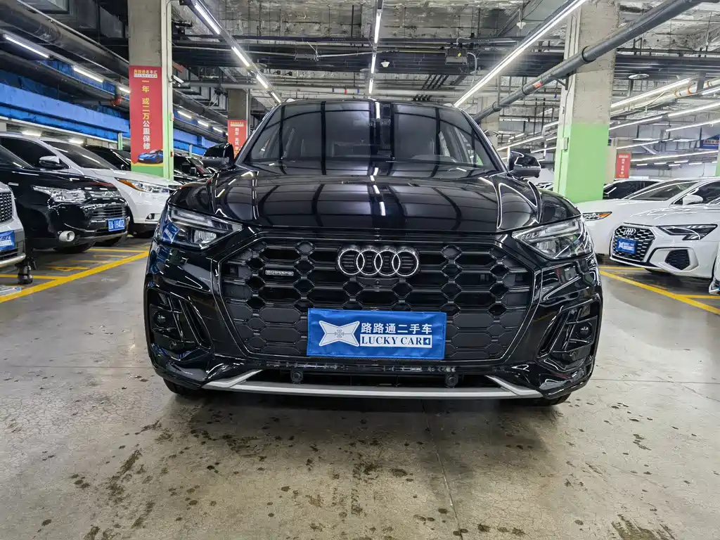 Audi Q5L — миниатюра 2