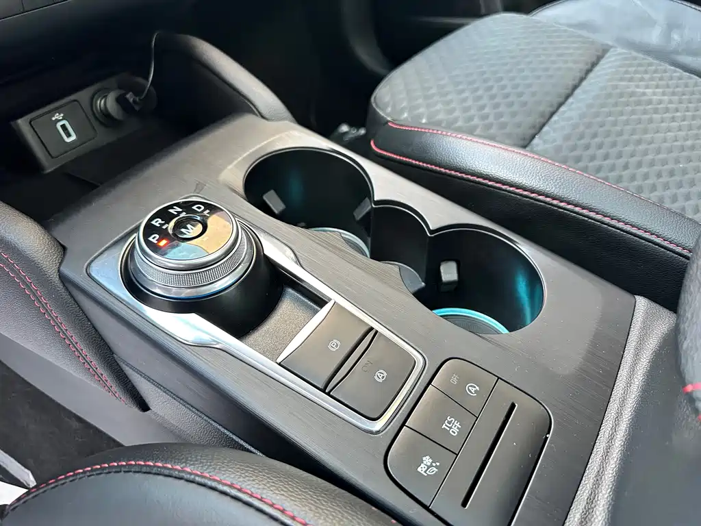 Ford Focus — миниатюра 21