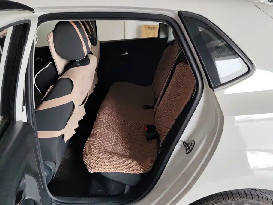 Volkswagen Polo — миниатюра 11