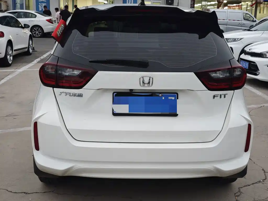 Honda Fit — миниатюра 4