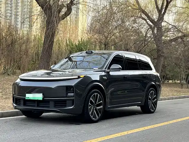Li Auto IDEAL L9 2023