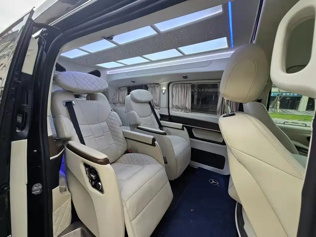 Mercedes-Benz 奔驰V级(进口) — миниатюра 5