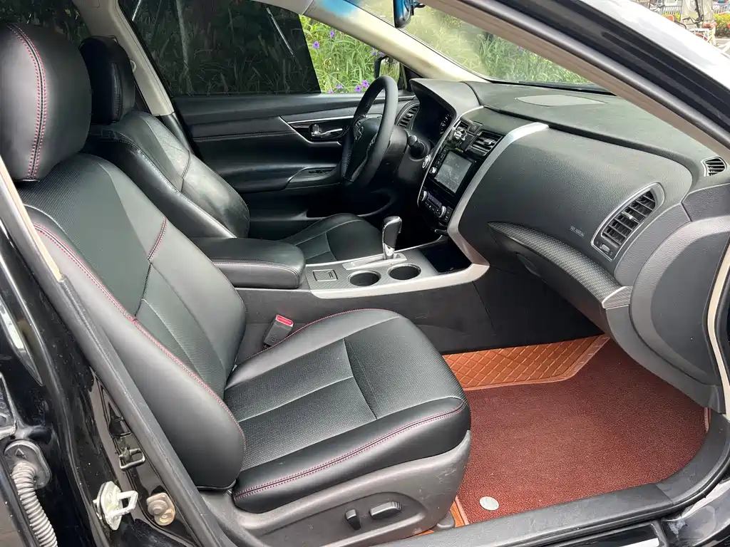 Nissan Teana — миниатюра 12
