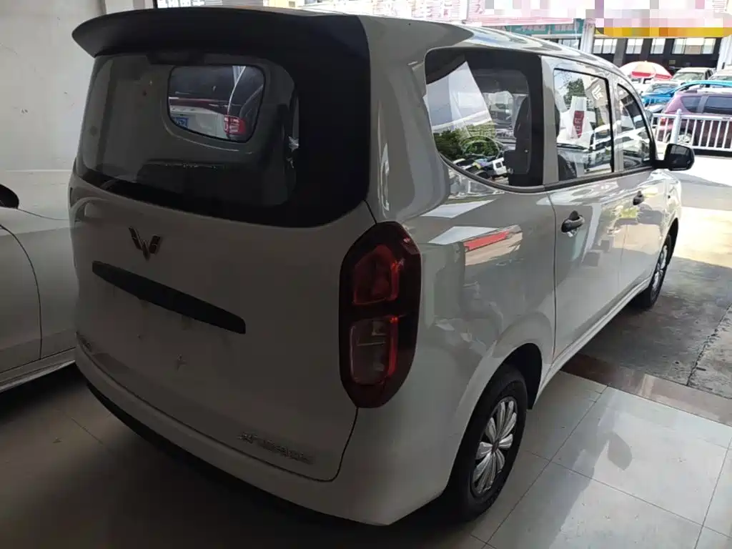 Wuling Hongguang EV — миниатюра 7
