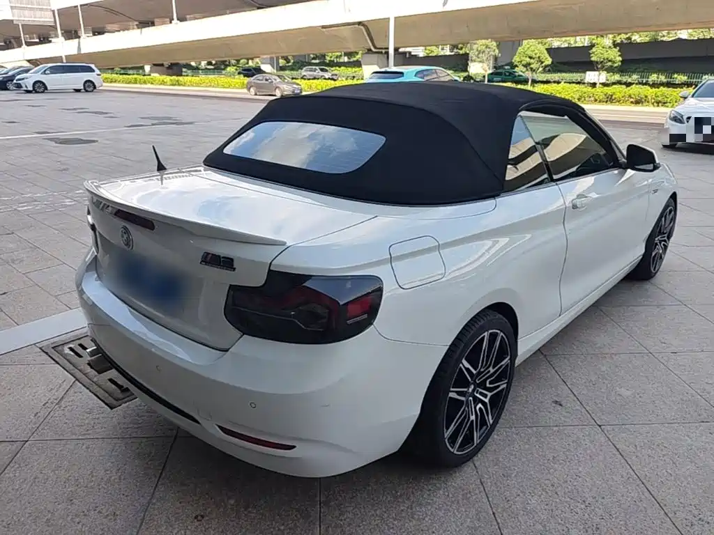 BMW 2 Series (Import) — миниатюра 7