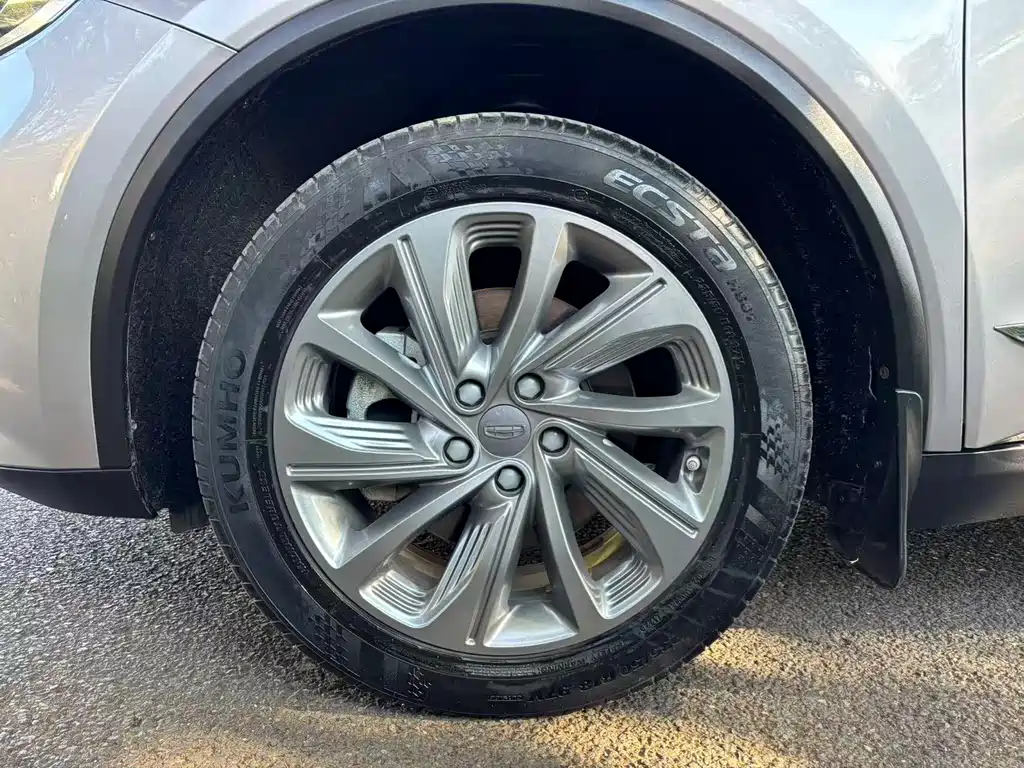 GEELY AUTOMOBILE JIAJIE