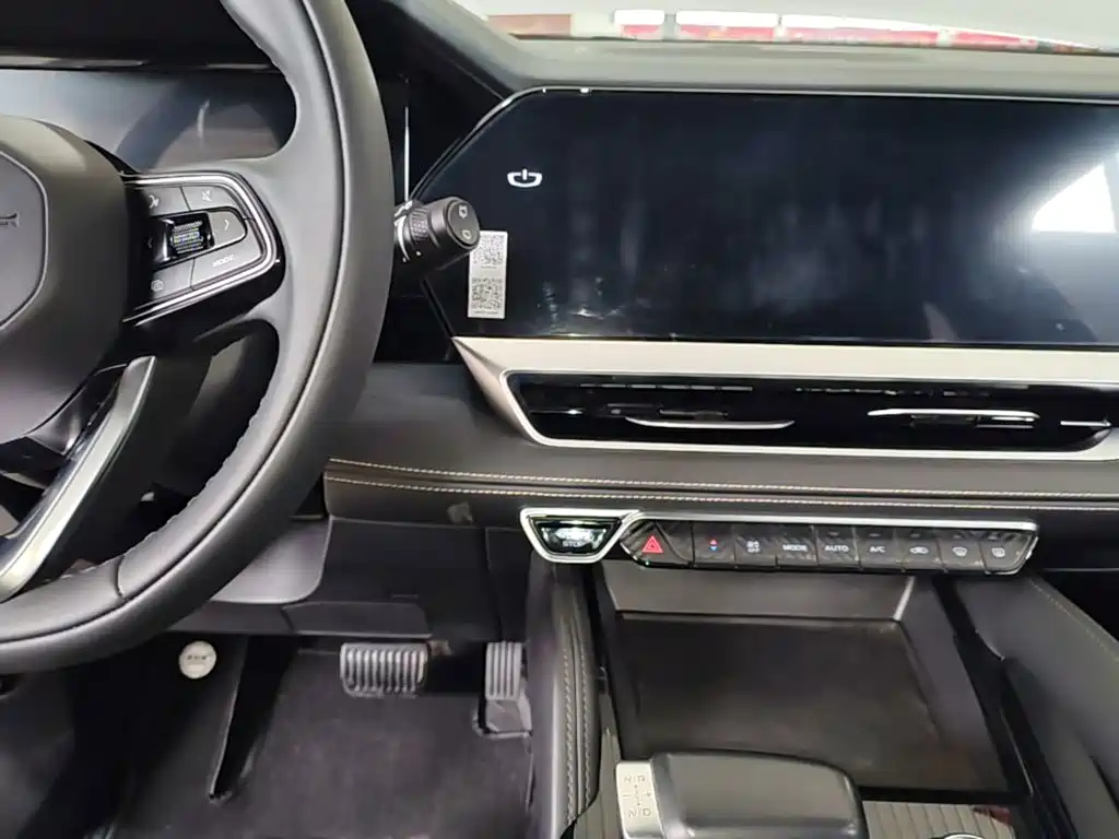 Geely Xingyue L — миниатюра 10