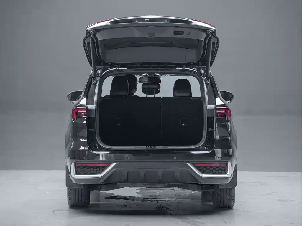 Ford Equator Sport — миниатюра 10