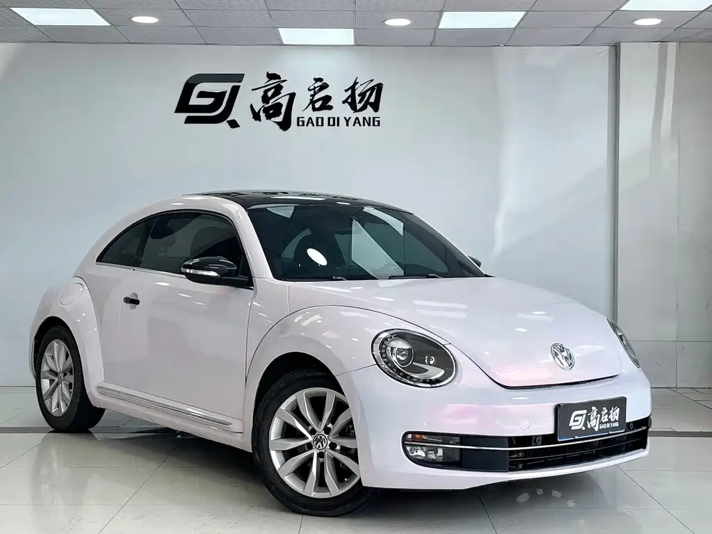 VOLKSWAGEN BEETLE