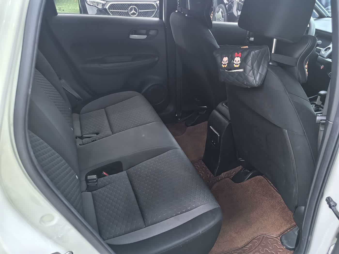 Honda Fit 1.5 л 2021 г. Белый, пробег 43000 км