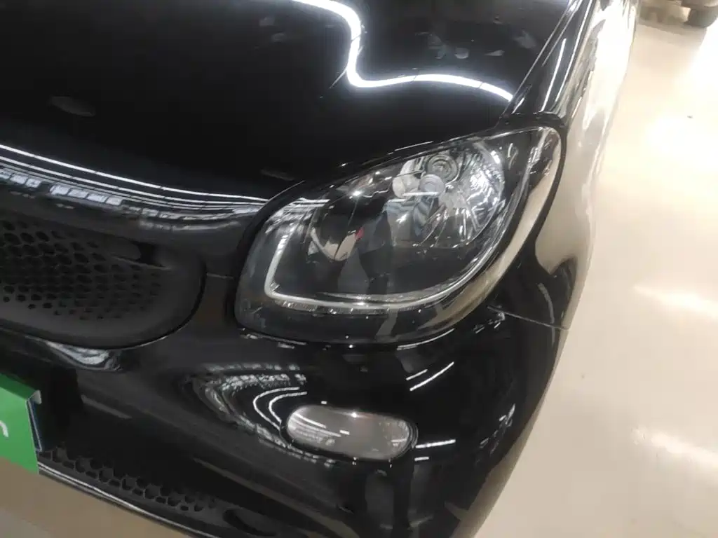 smart Smart Fortwo — миниатюра 24