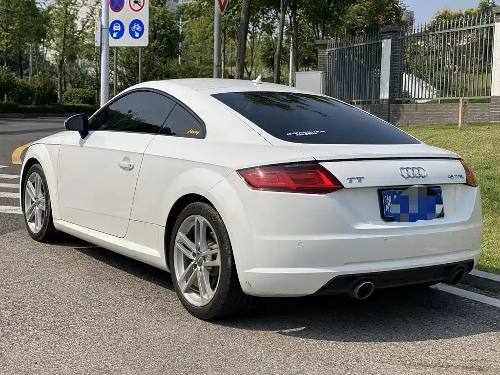 Audi TT — миниатюра 5