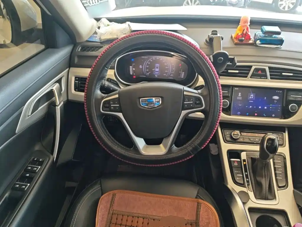 Geely Boyue — миниатюра 11