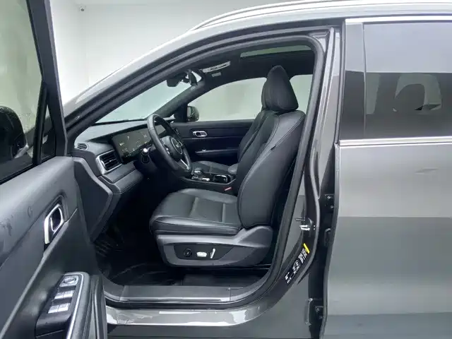 Li Auto Li ONE — миниатюра 13